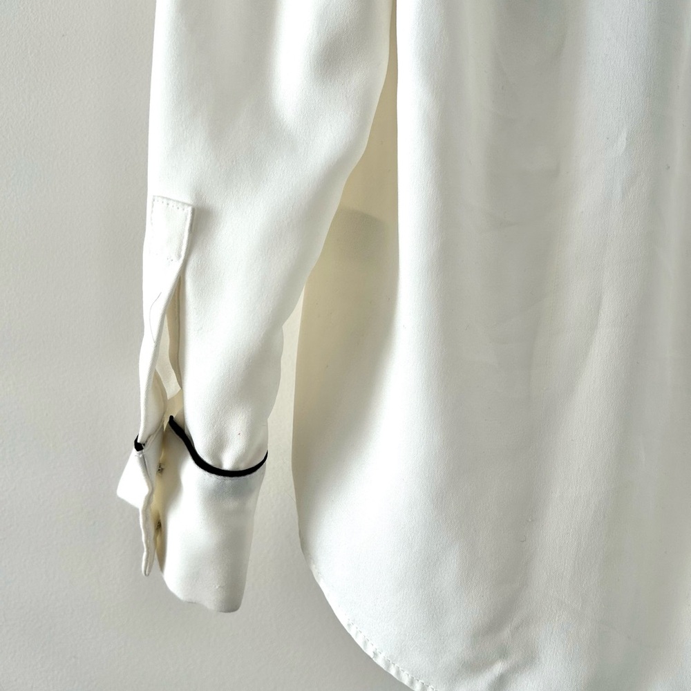 H&M White Dress Shirt with Black Piping - Picture 5 of 6